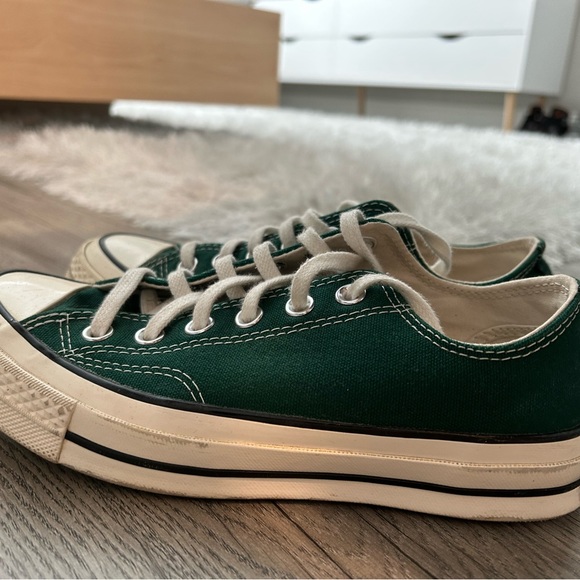 UNISEX Dark Green Low Chuck Taylor Converse - Picture 3 of 5